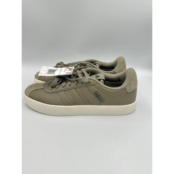 NWT Adidas VL Court 3.0 IH4800 Sneakers Mens‎ 9 Olive Clay LowTop Rubber Sole - Picture 1 of 9